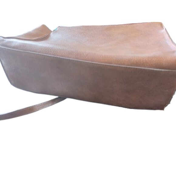 Large Brown  Faux Leather Handbag / Tote - Picture 4 of 8